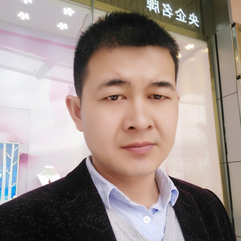 姚亚军的照片