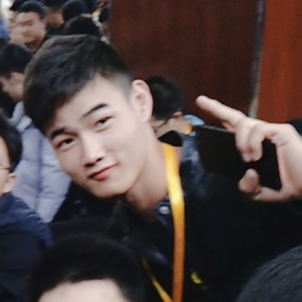 如梦开朗的照片