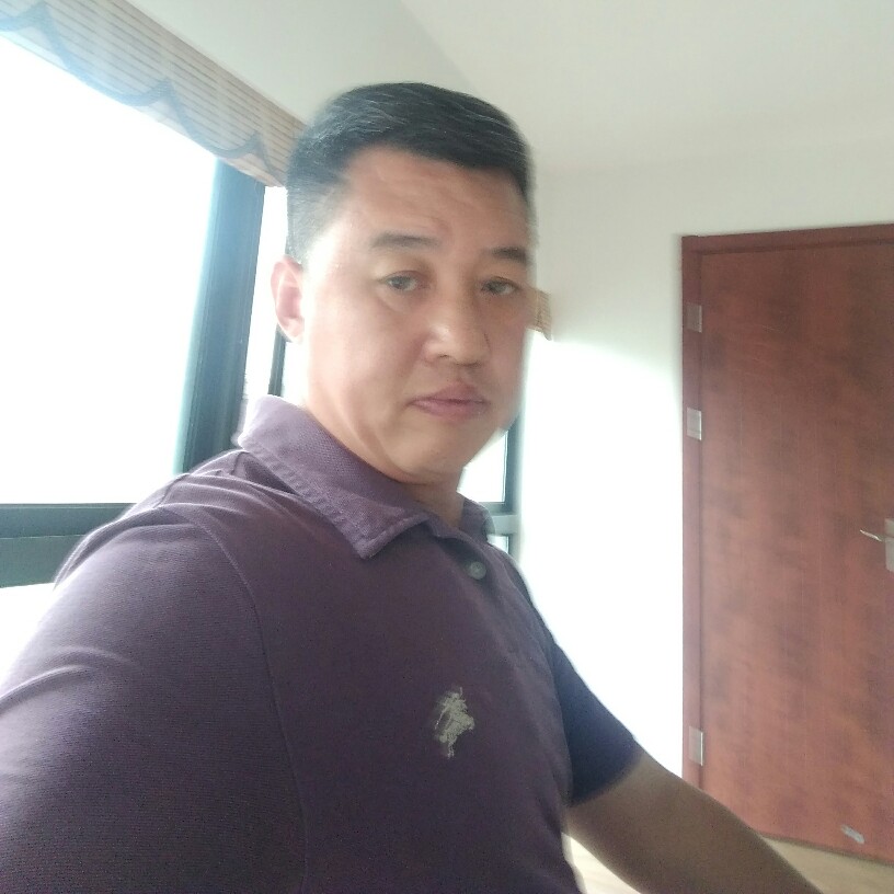 龍一博的照片
