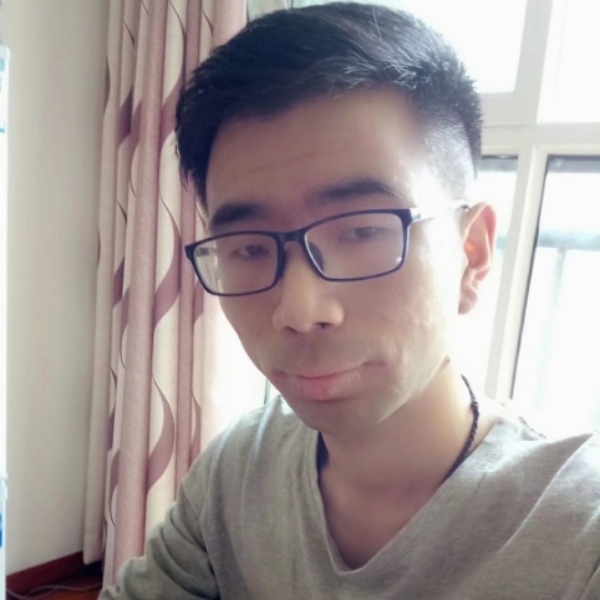 瑞雪倾心怕孤单的照片