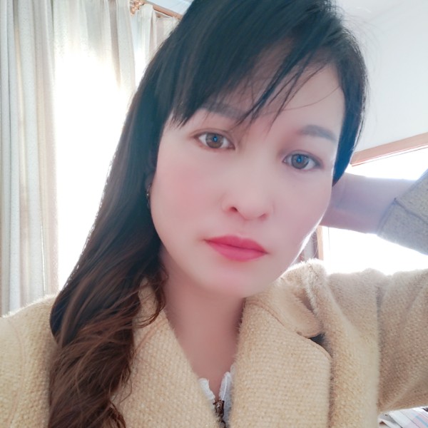 玲瑞的照片