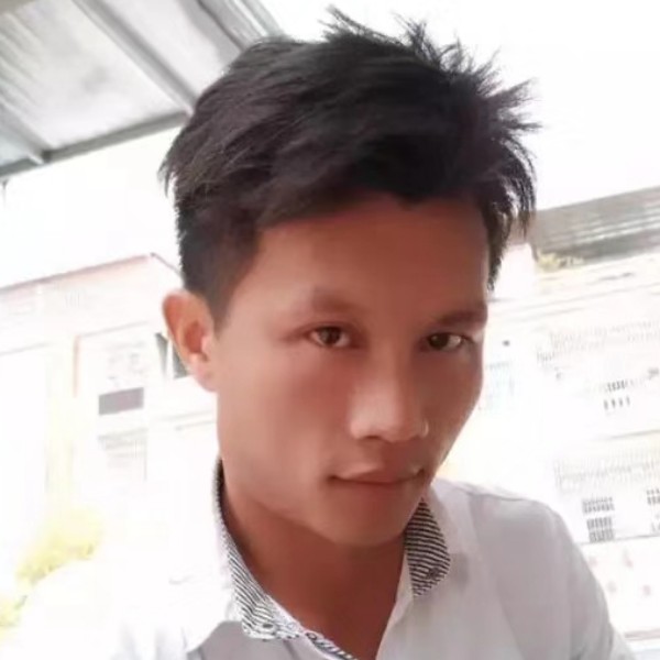 管他的的照片