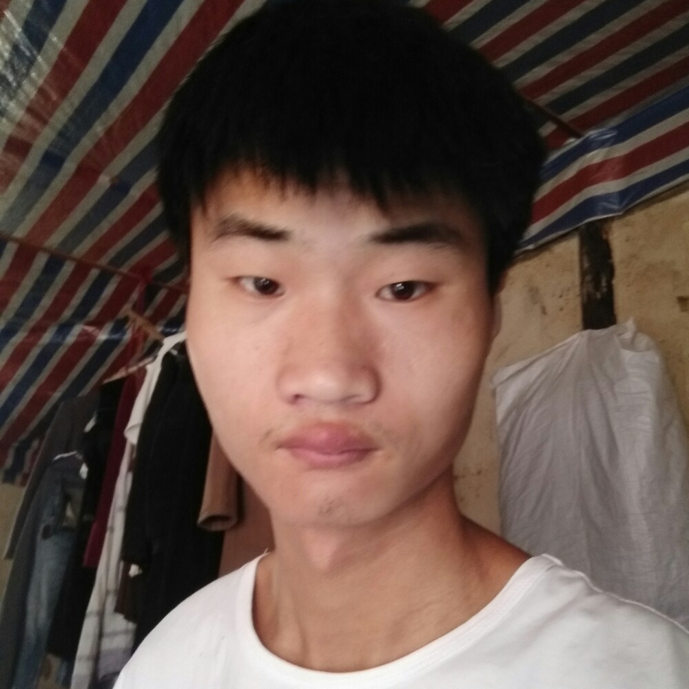 快乐小清春的照片