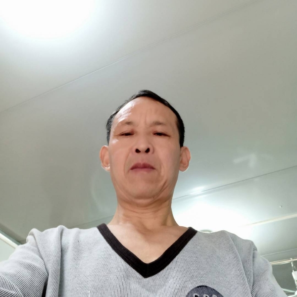 高跟鞋着急的照片