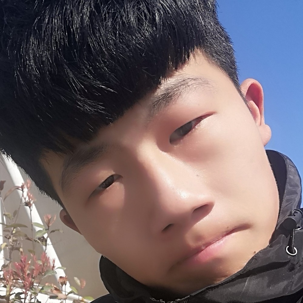 结实草莓！！的照片