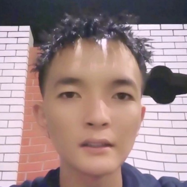 川浪儿的照片