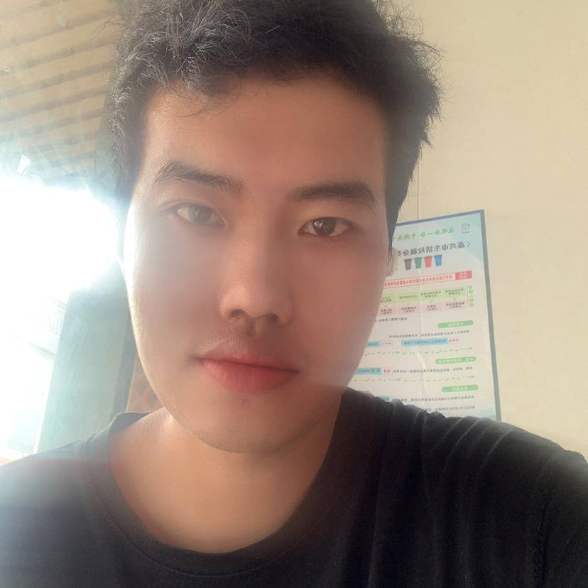 不经意的相遇的照片
