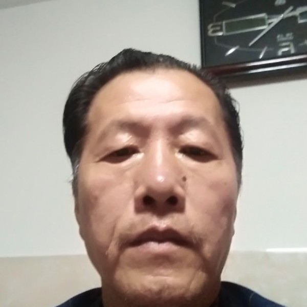 玫瑰彪壮的照片