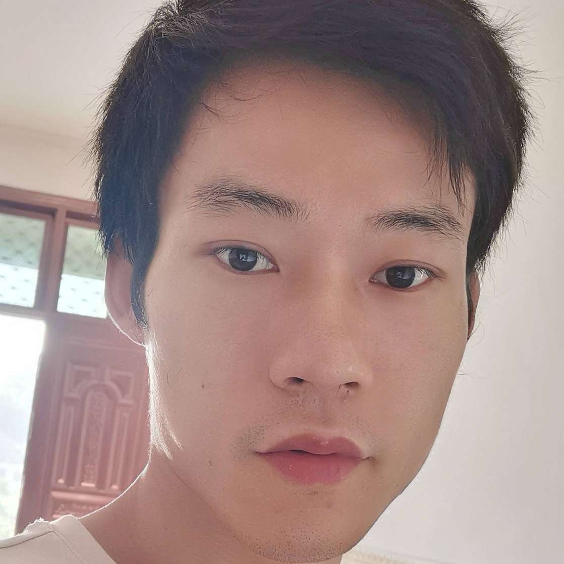 虚拟那微凉的照片