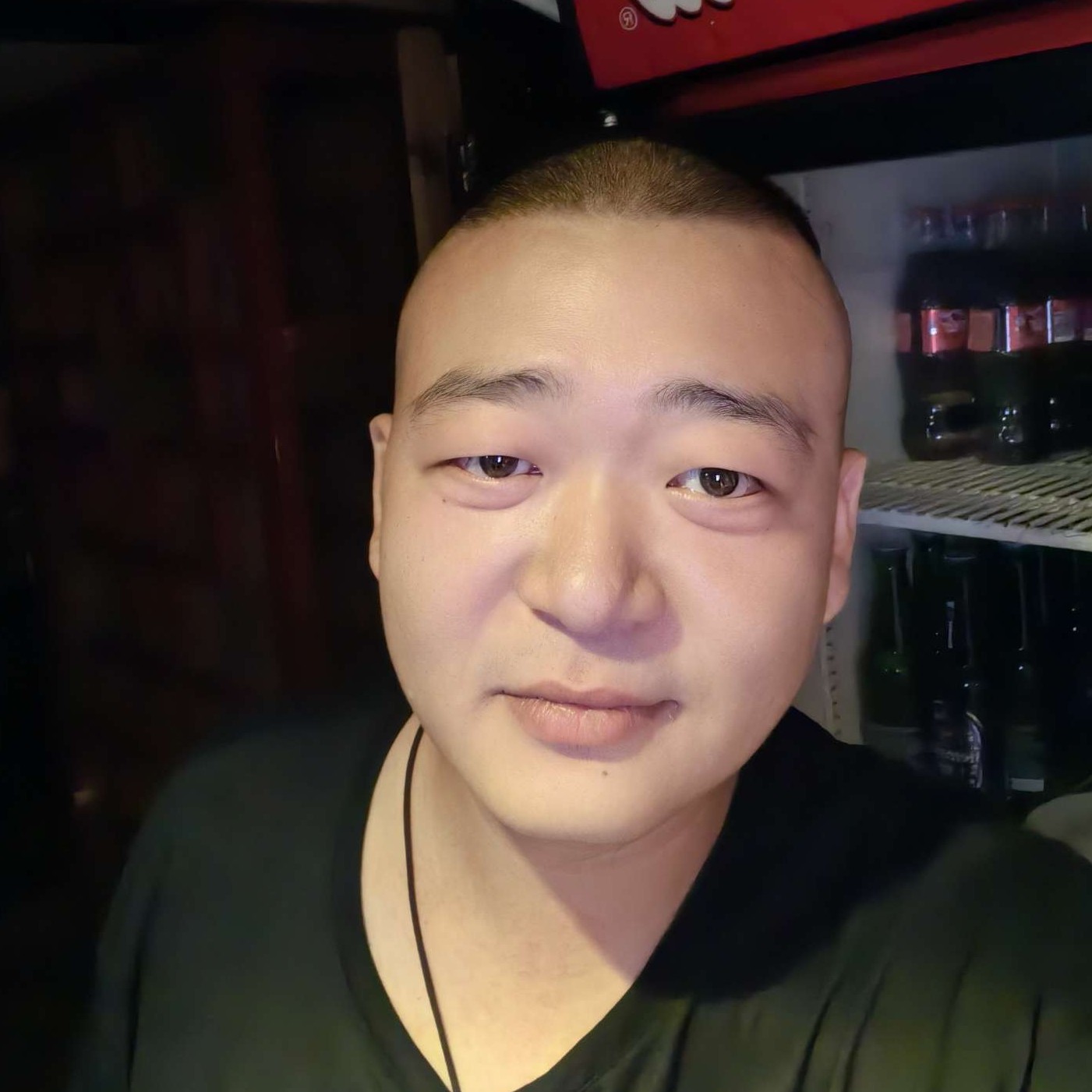 无奈的胖子的照片