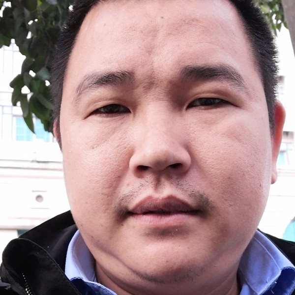 唇彩爱恋文静的照片