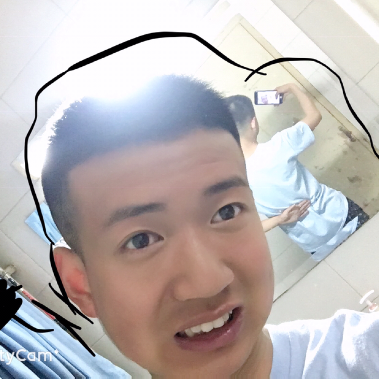 亮亮娃儿子的照片