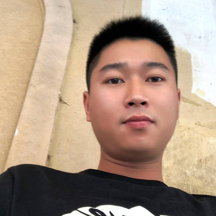 代问天的照片