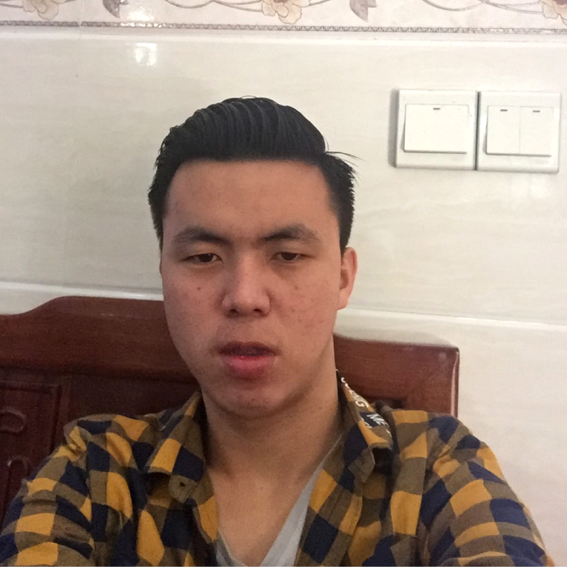 小泽e的照片