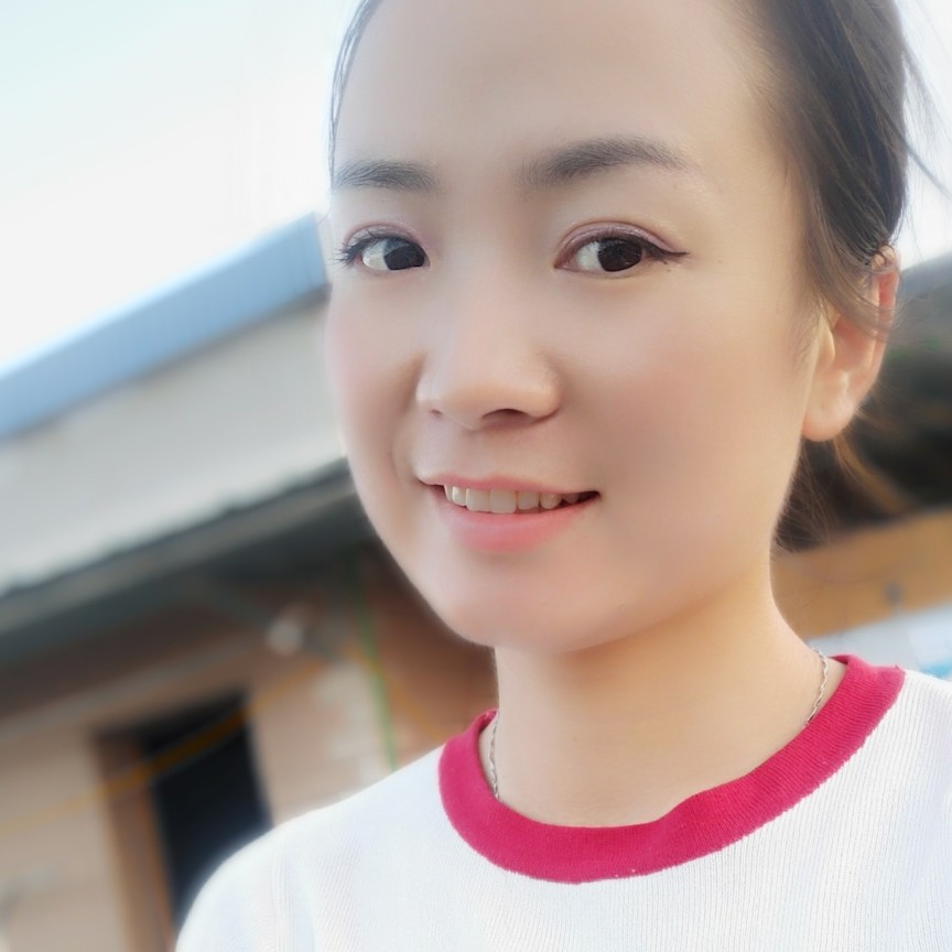 小蝴蝶用俭朴的照片