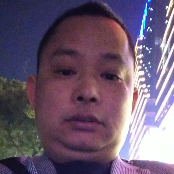 忐忑狗的照片