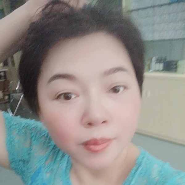 小诗魅魅的照片