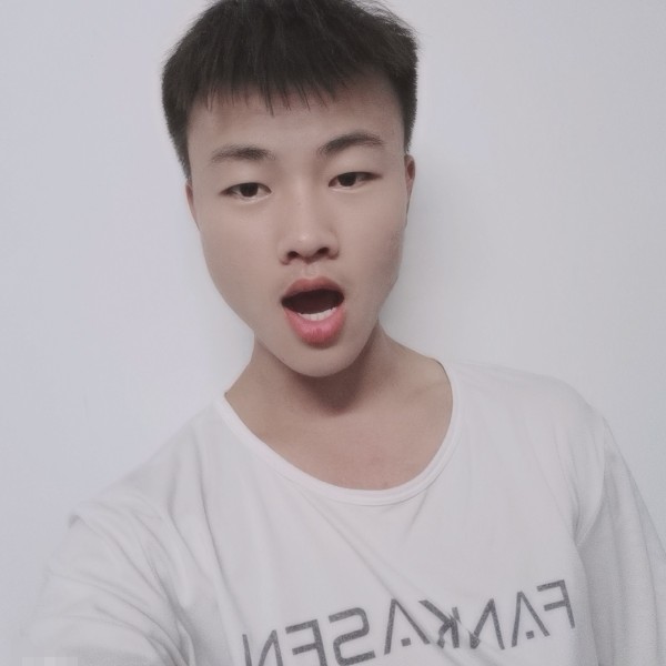 黄豆黯然的照片