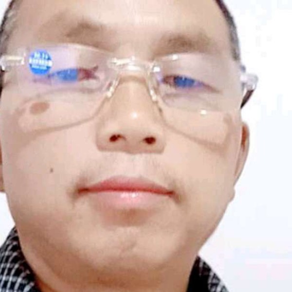 阔达泪了冬日的照片