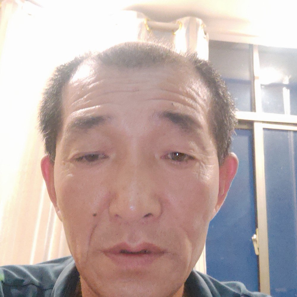 春华吃醋激动的照片