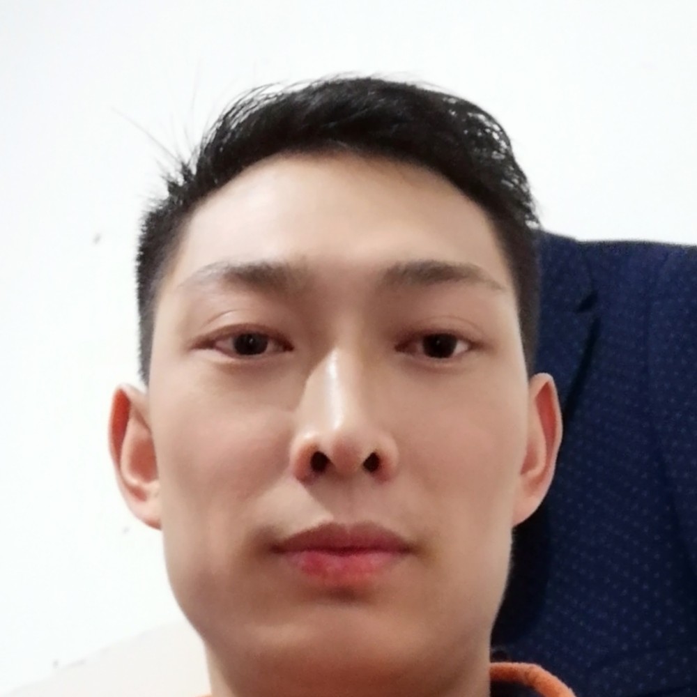豆芽蹁跹干净的照片