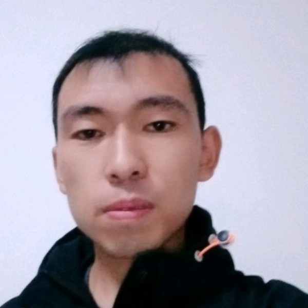 害羞的汽车的照片