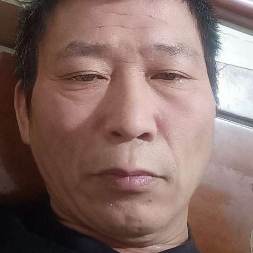 甜美放弃小鸭子的照片