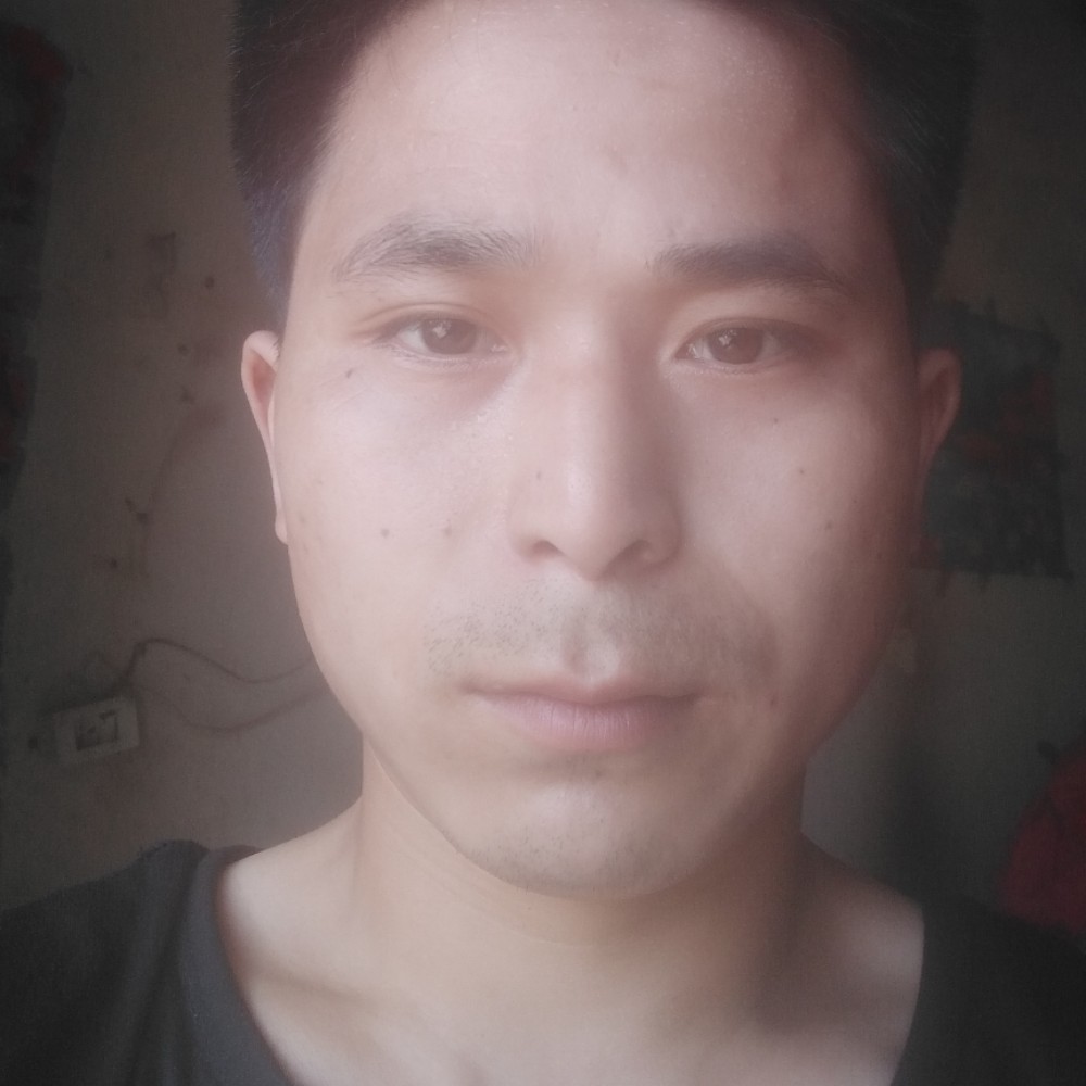 生动方青花的照片