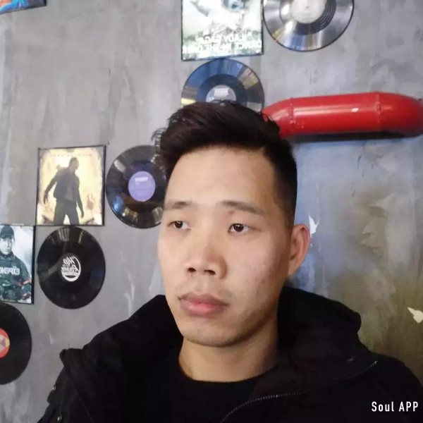 姚凡人的照片