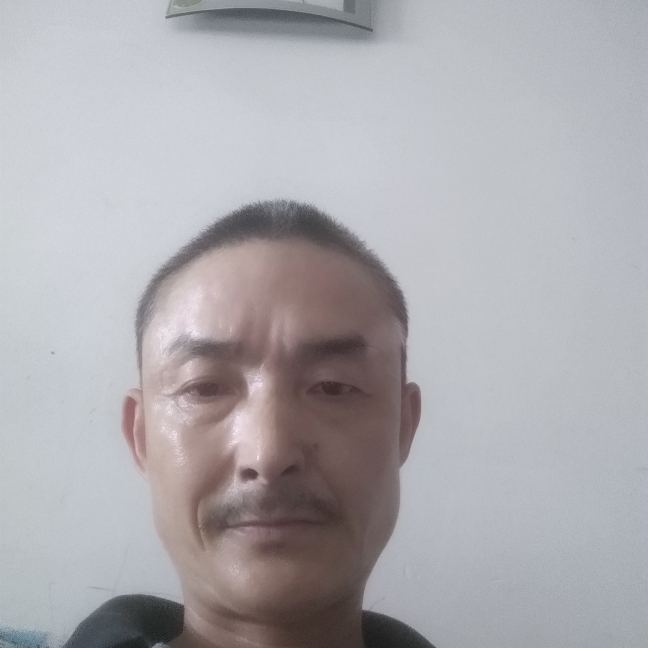 专一用月光的照片