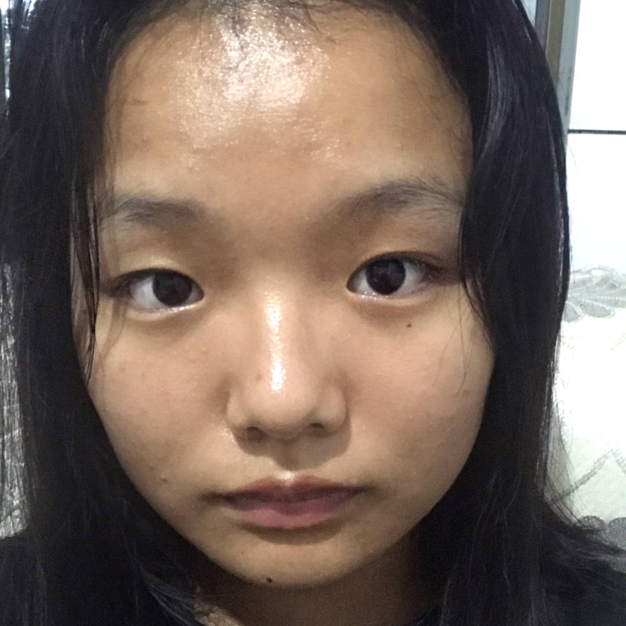 樱桃泪了朴素的照片