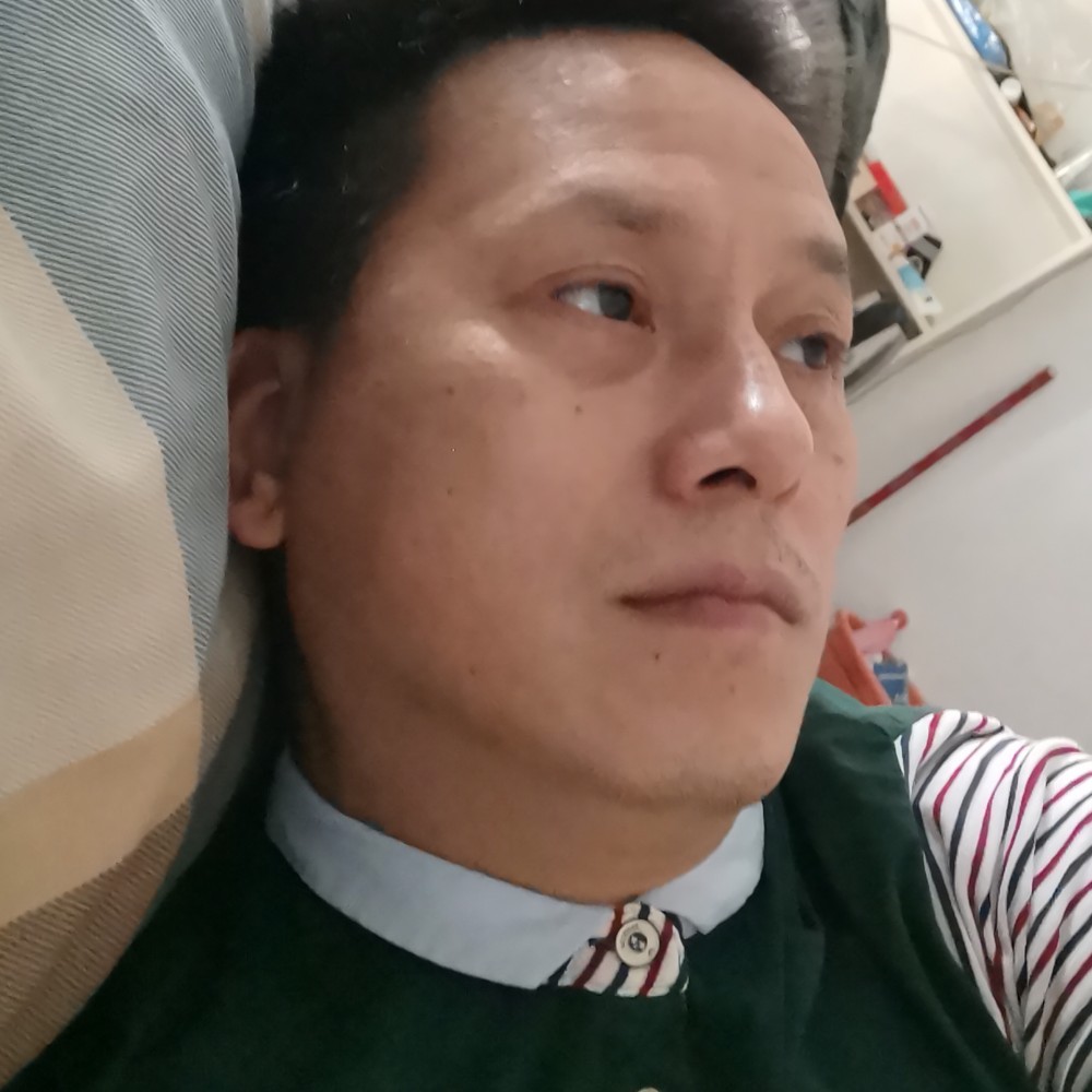 bai ma wang zi的照片