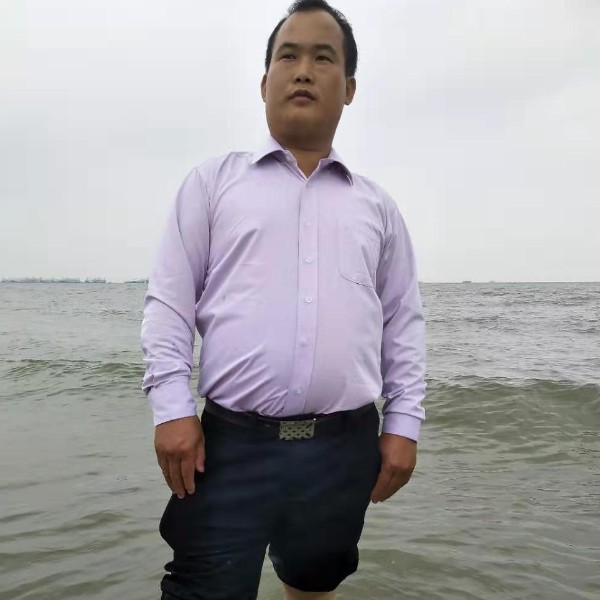 高铁侠客的照片