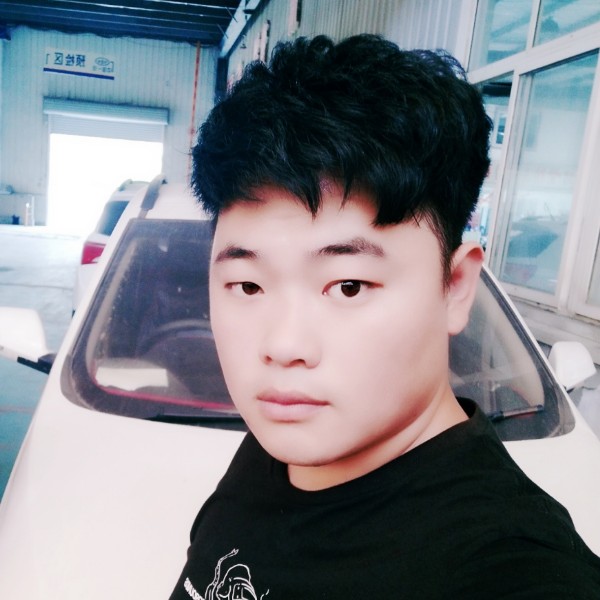L小灰狼的照片