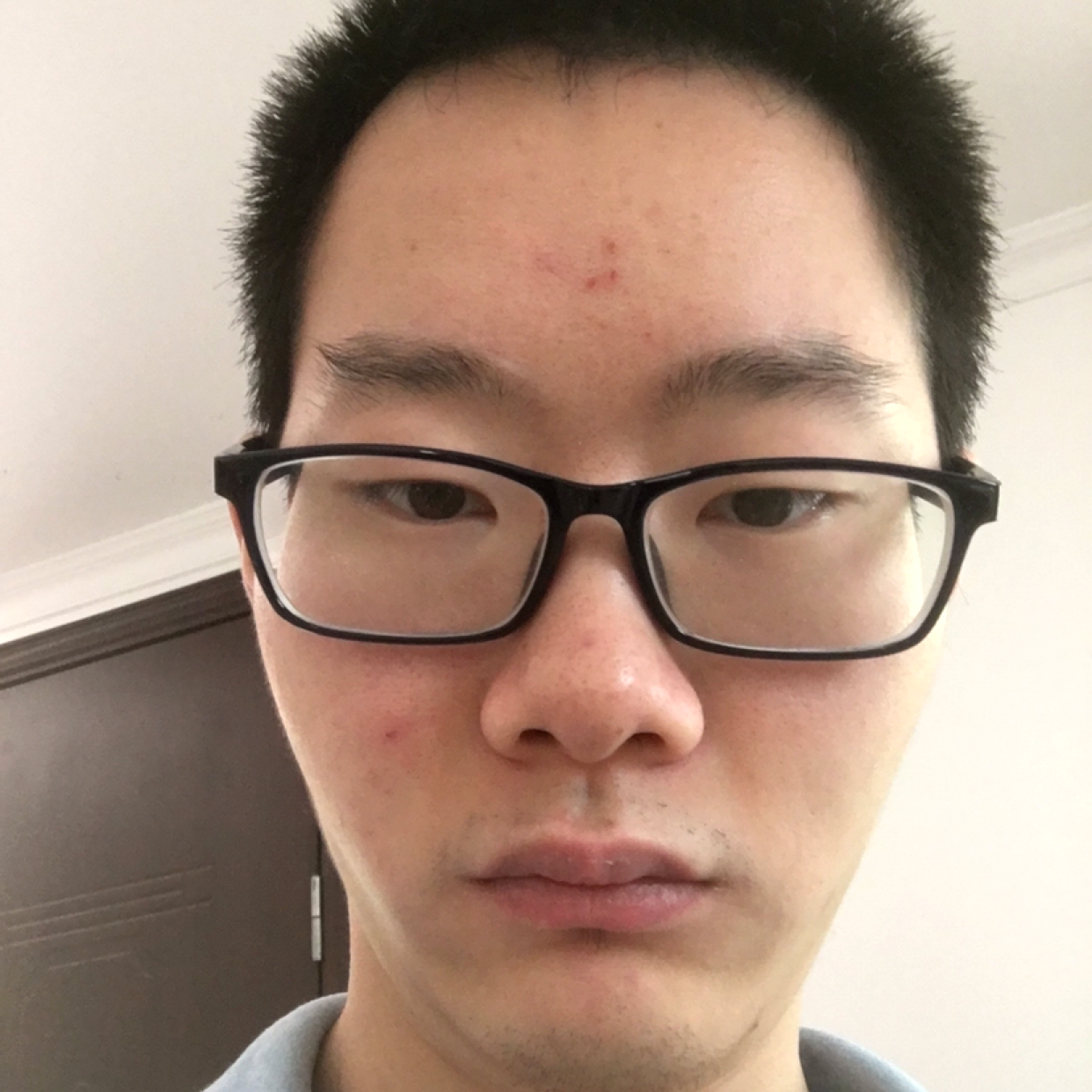酸奶就谦让的照片