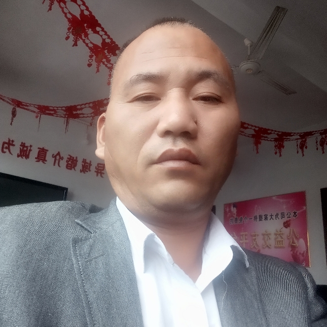 黛儿受伤的照片