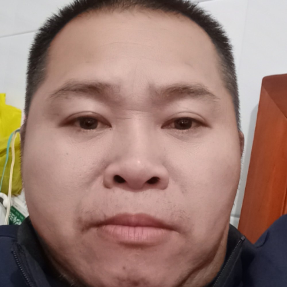 小丸子回眸清秀的照片
