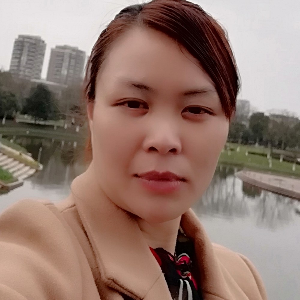 龙元的照片