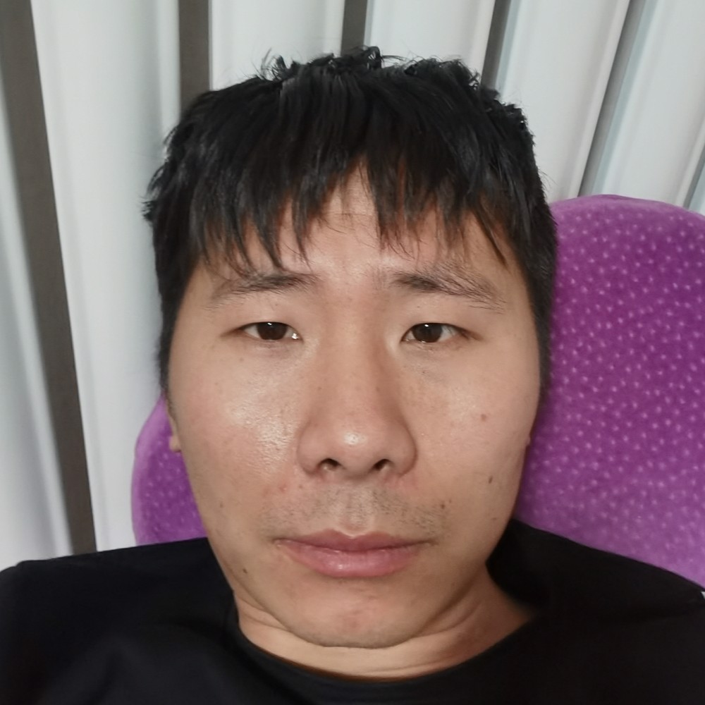 岳维斌的照片
