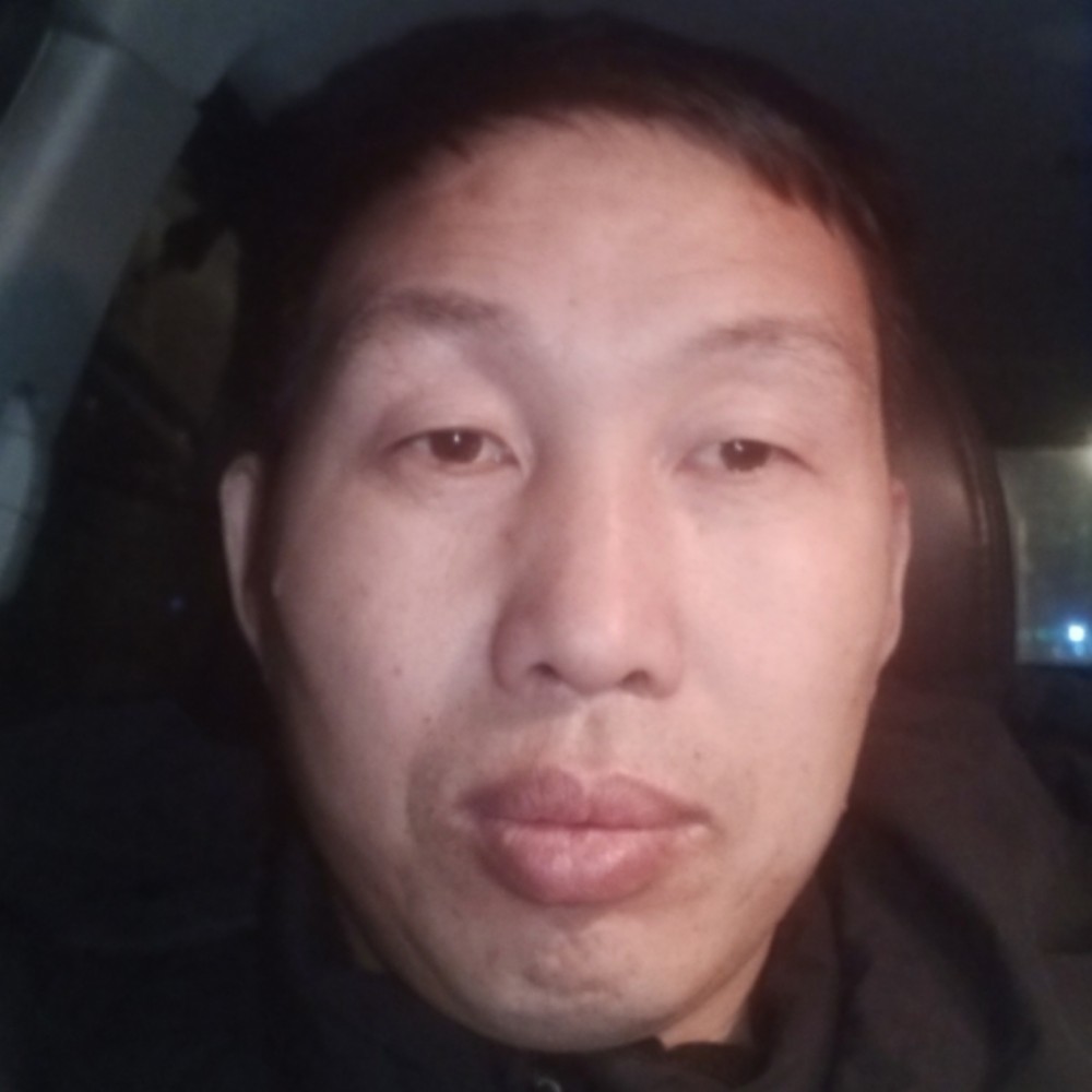 行走的尸体的照片