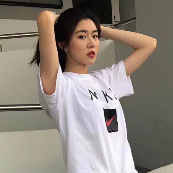 箫笑的照片