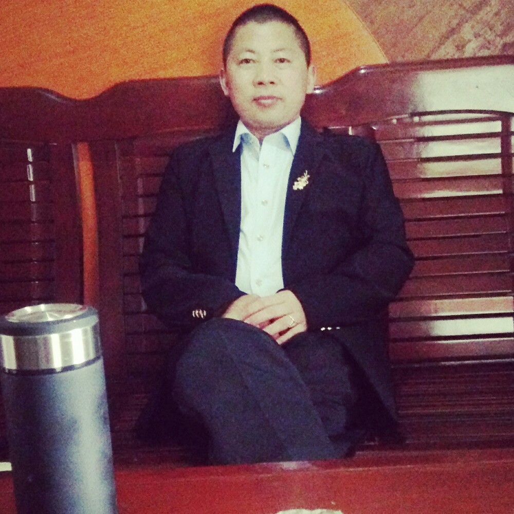 郑娃儿的照片