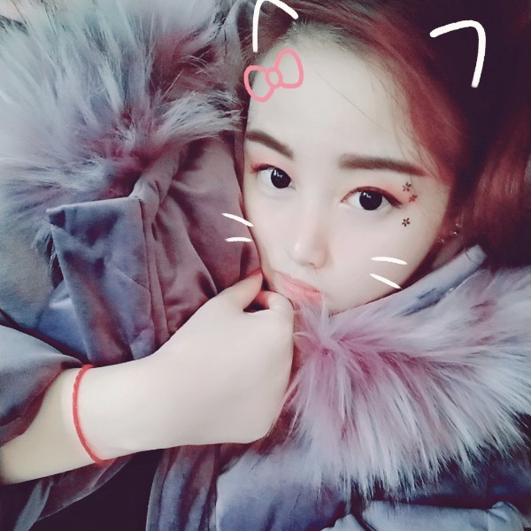 小龙女可爱的照片