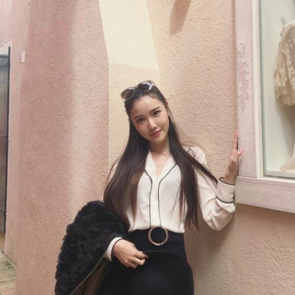 蕾曦曦的照片