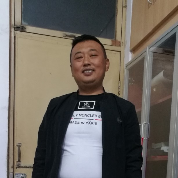 单身狗的照片