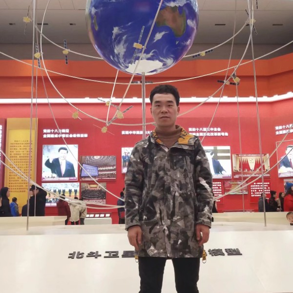沉静那星月的照片