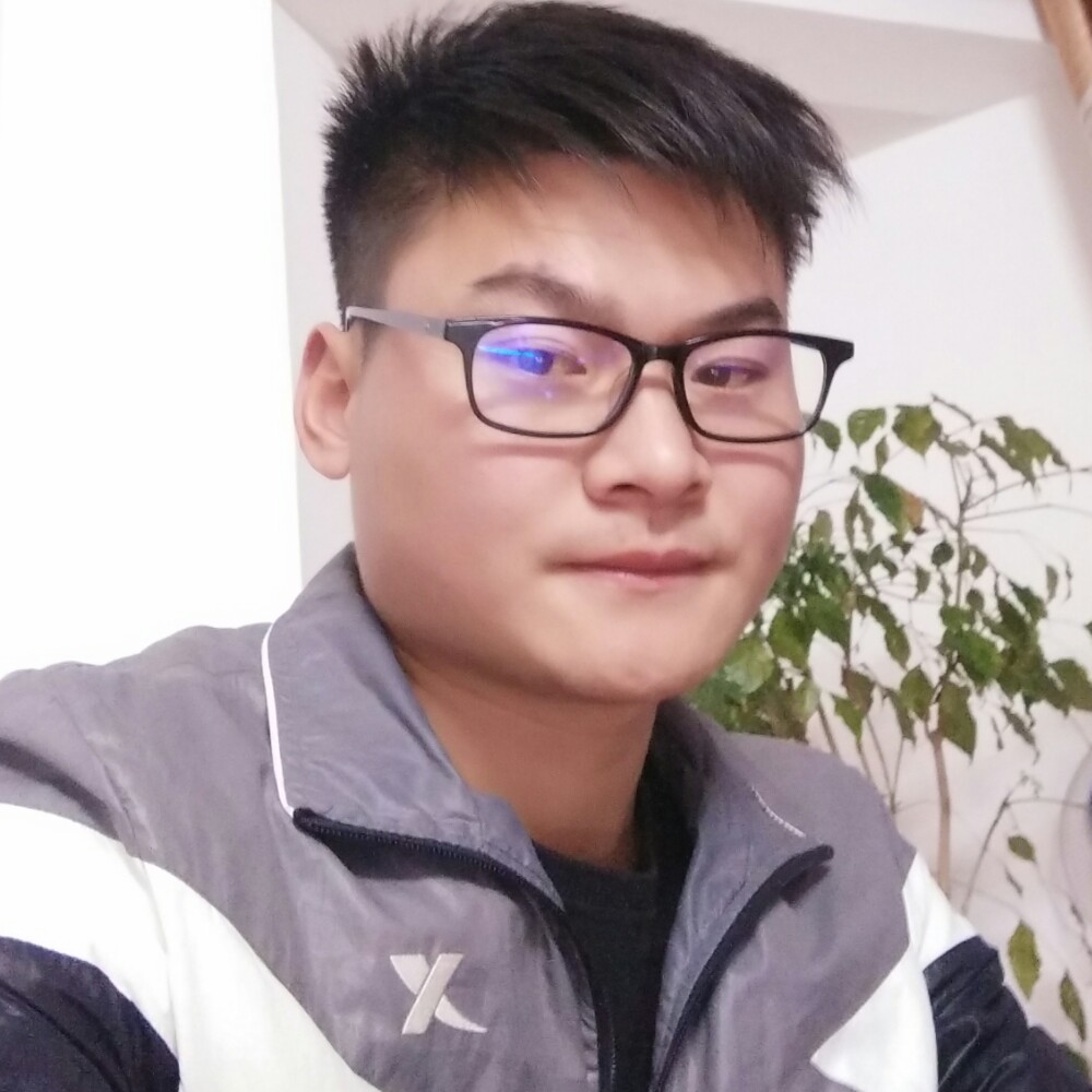 擅 解 人 衣的照片