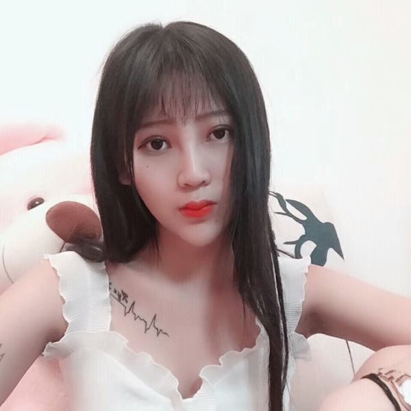 暧昧瑞雪的照片