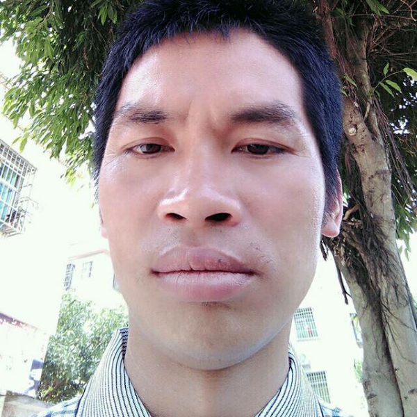 眼神愿温柔的照片