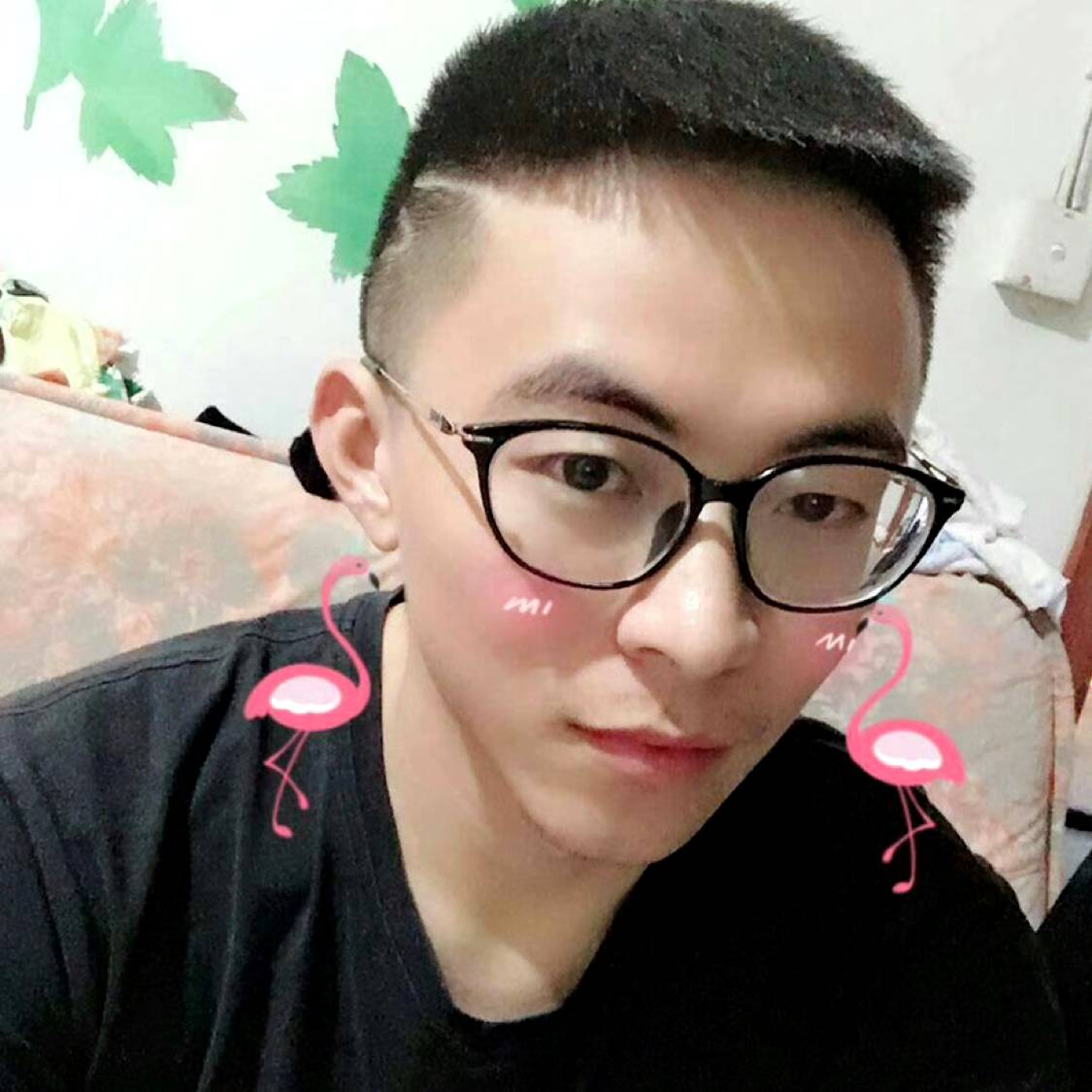 爱撒娇相许墨镜的照片
